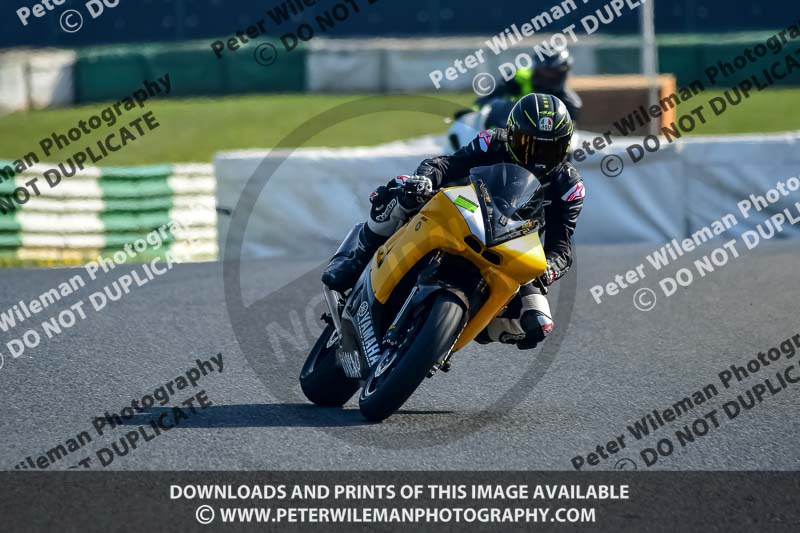 enduro digital images;event digital images;eventdigitalimages;mallory park;mallory park photographs;mallory park trackday;mallory park trackday photographs;no limits trackdays;peter wileman photography;racing digital images;trackday digital images;trackday photos